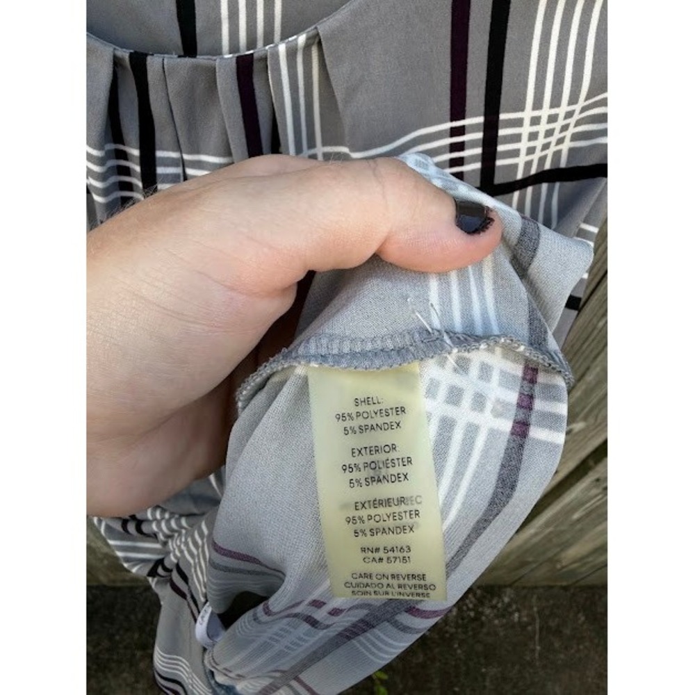 Professional Plaid Calvin Klein Sleeveless Blouse Medium Grey Grid Pleated Neck - Picture 2 of 5
